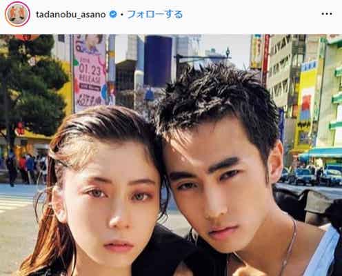 浅野忠信、娘・SUMIRE&息子・佐藤緋美の姉弟ショット公開「美男美女」と反響殺到