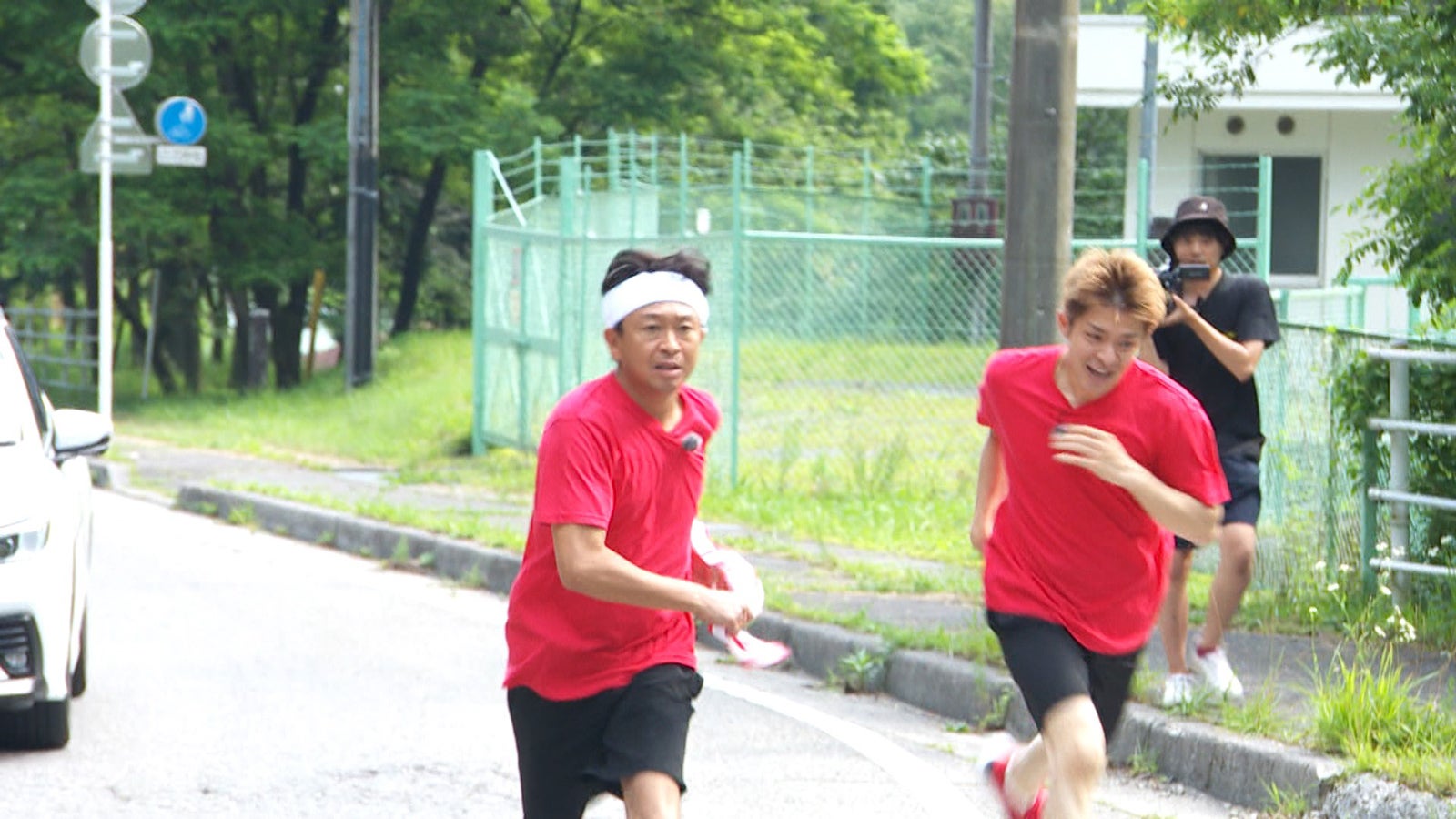 城島茂、岸優太（C）日本テレビ