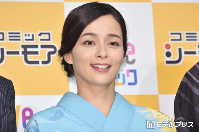 加藤ローサ(C)モデルプレス