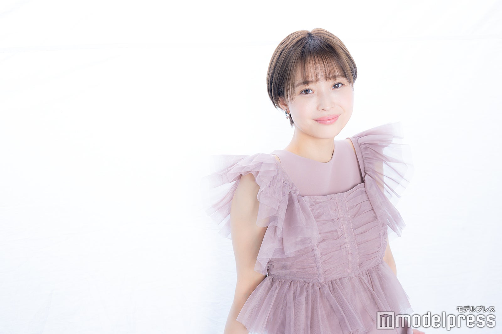 渡邊渚（C）モデルプレス