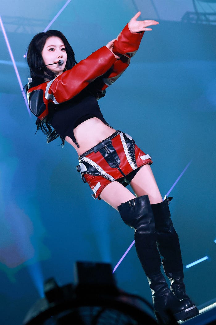 SAKURA(P)&(C)SOURCE MUSIC