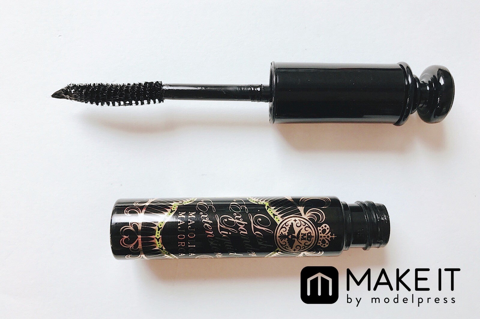  マジョマジョ「ラッシュエキスパンダー リキッドエクステ」 （C）メイクイット