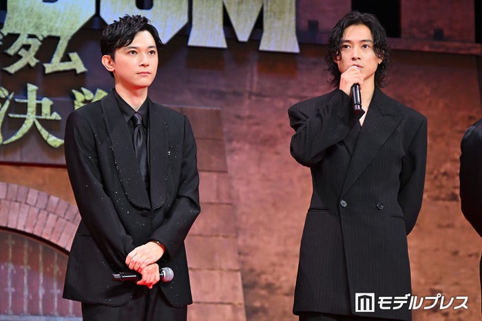 吉沢亮、山崎賢人(C)モデルプレス