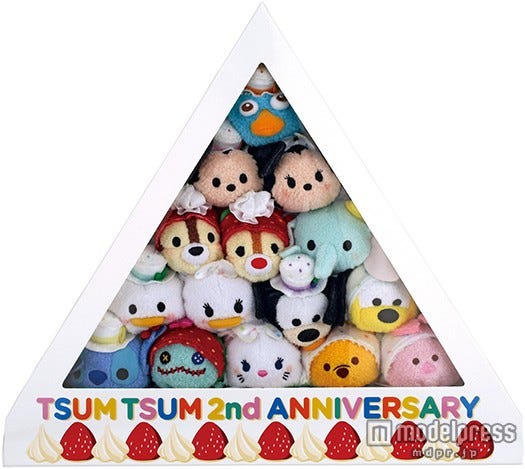 ディズニー「ツムツム」2周年記念、誕生日ケーキになって登場/TSUM TSUM2周年アニバーサリーセット¥9500(税別)/(C)Disney、(C)Disney/Pixar、(C)DISNEY.Based on the “Winnie the Pooh” works by A.A.Milne and E.H.Shepard.