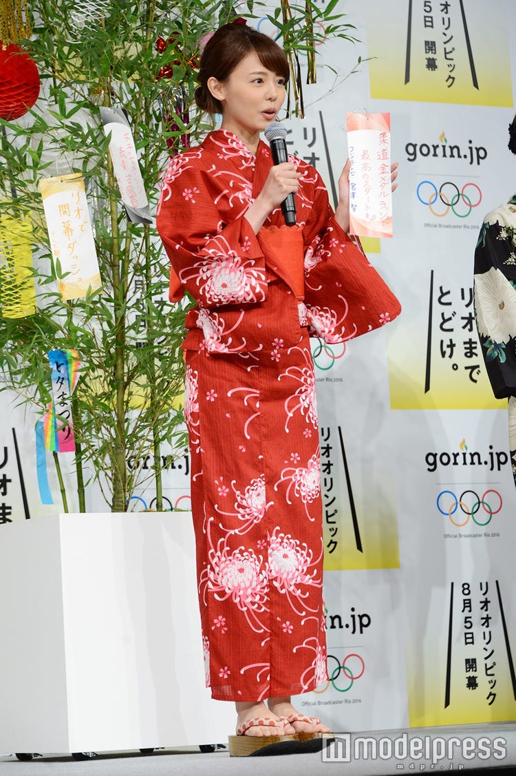女子アナ　着物美人 