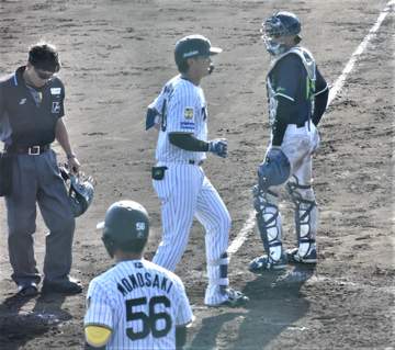 阪神・町田 豪快3ラン 今季は打率・054と苦悩 来季に向け「失敗を恐れずどんどん挑戦」