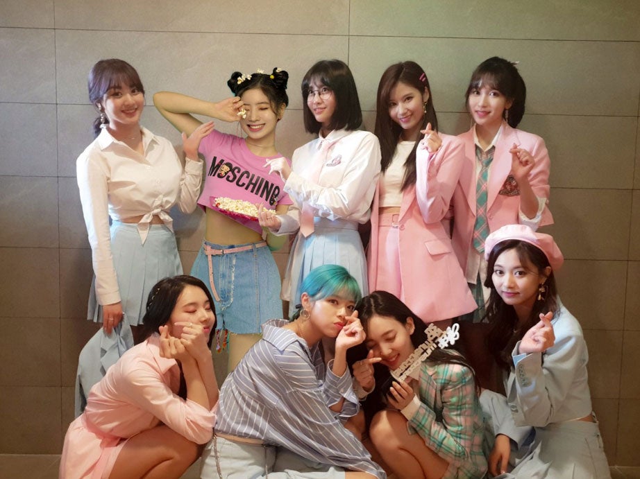 TWICEジョンヨンの“緑髪”が話題　斬新カラーチョイスの理由は？