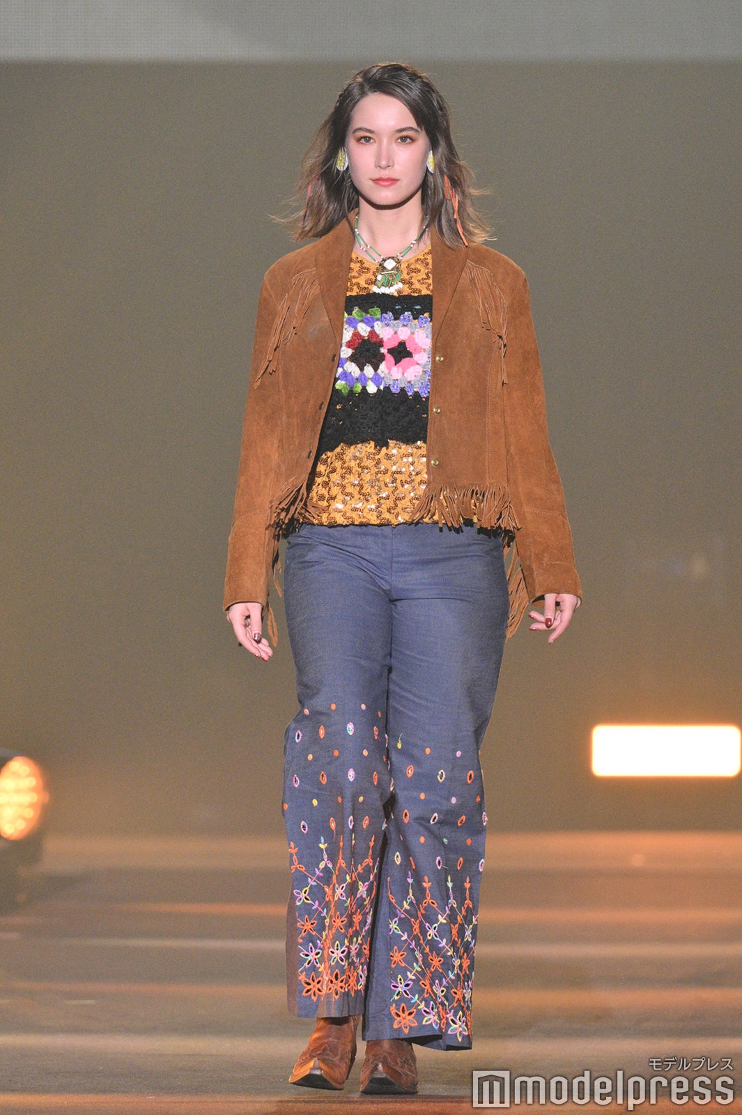 （C）モデルプレス