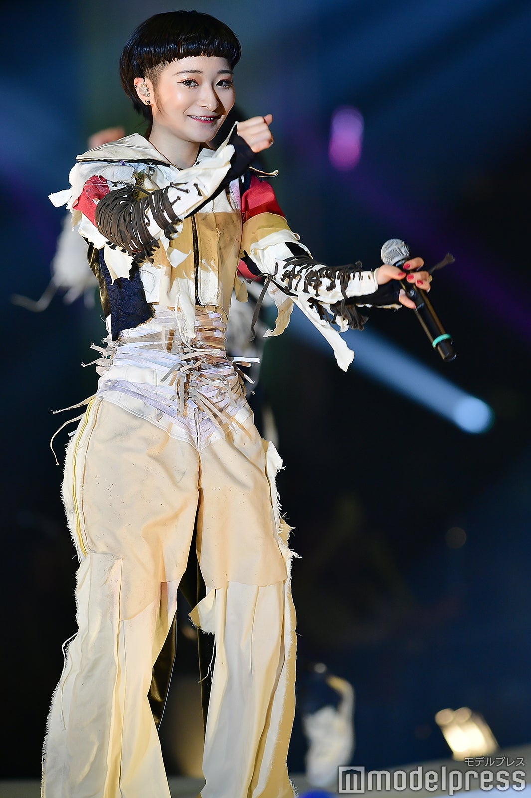 BiSH（C）モデルプレス