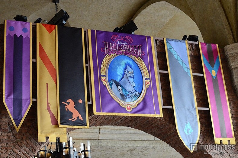 ミラコスタ通りの回廊／ハデス