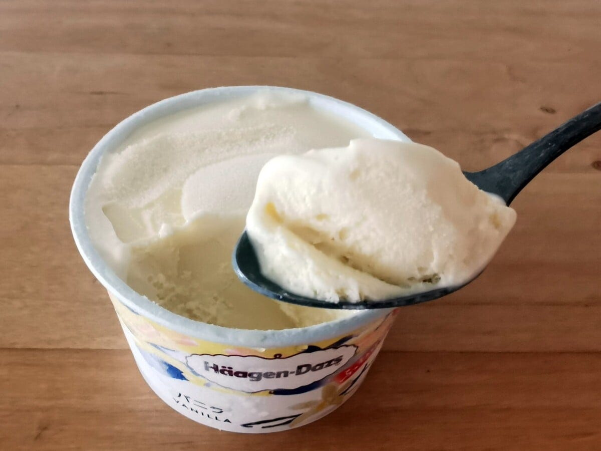 ミルクのコクに負けない、バニラの甘い香りが特徴