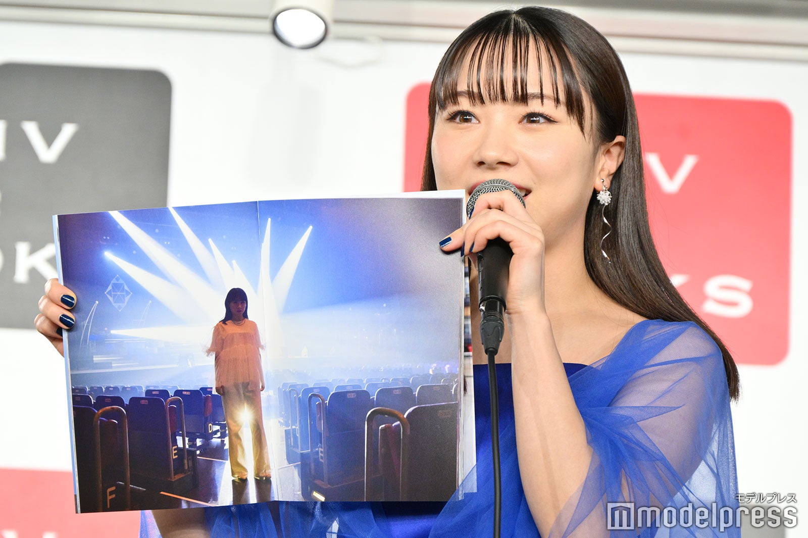 地元・宮城公演前日の撮影を嬉しそうに振り返った石田亜佑美（C）モデルプレス