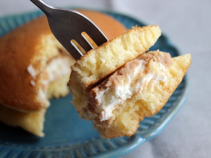 生地、マロンクリーム、ホイップクリーム、3つのハーモニー