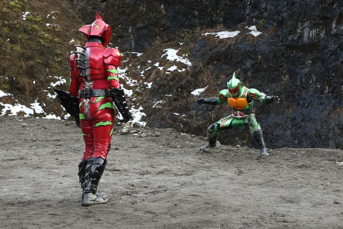 (C)2016「仮面ライダーアマゾンズ」製作委員会 (C)石森プロ・東映