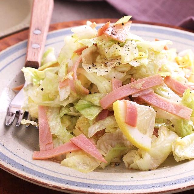 子供が好きなレタスのレシピ15選 野菜が苦手な子でも食べられるおすすめの味付け モデルプレス