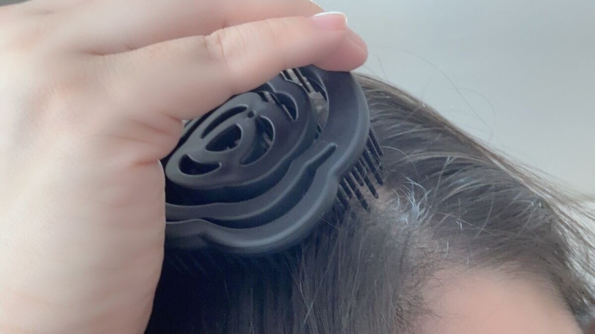 ダイソーの乾きやすいブローブラシ
