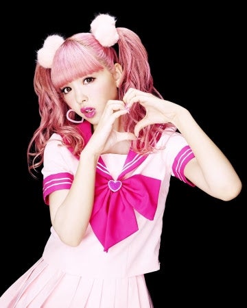 Unison Square Garden 君の瞳に恋してない Mvが公開1か月を過ぎても上位にランクイン モデルプレス