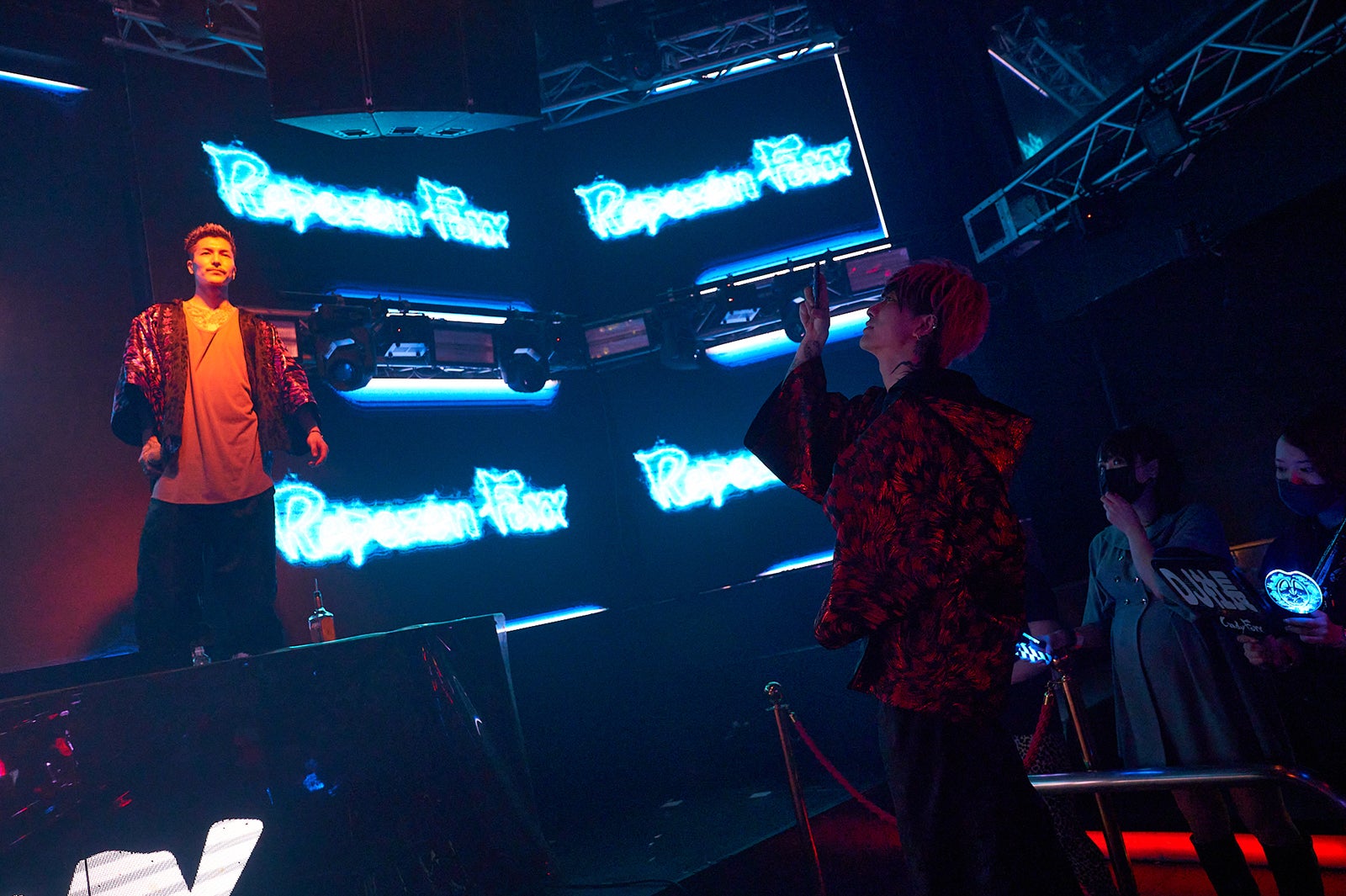 DJふぉい、DJまる「レペゼン恐怖のカウントダウンライブ ～ガチで生配信～」（提供写真）