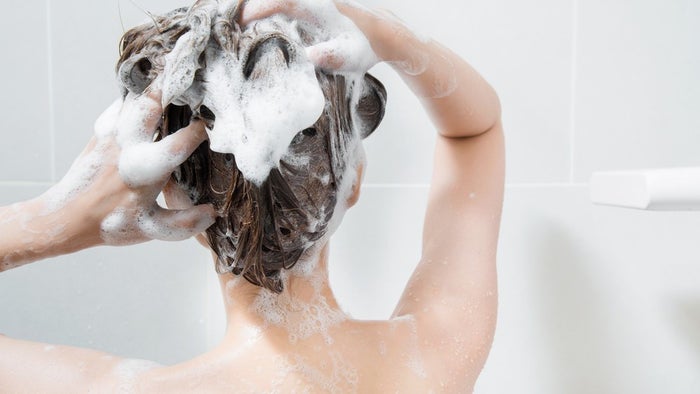 毎日変化していくヘアカラーを少しでも長持ちさせる方法は モデルプレス