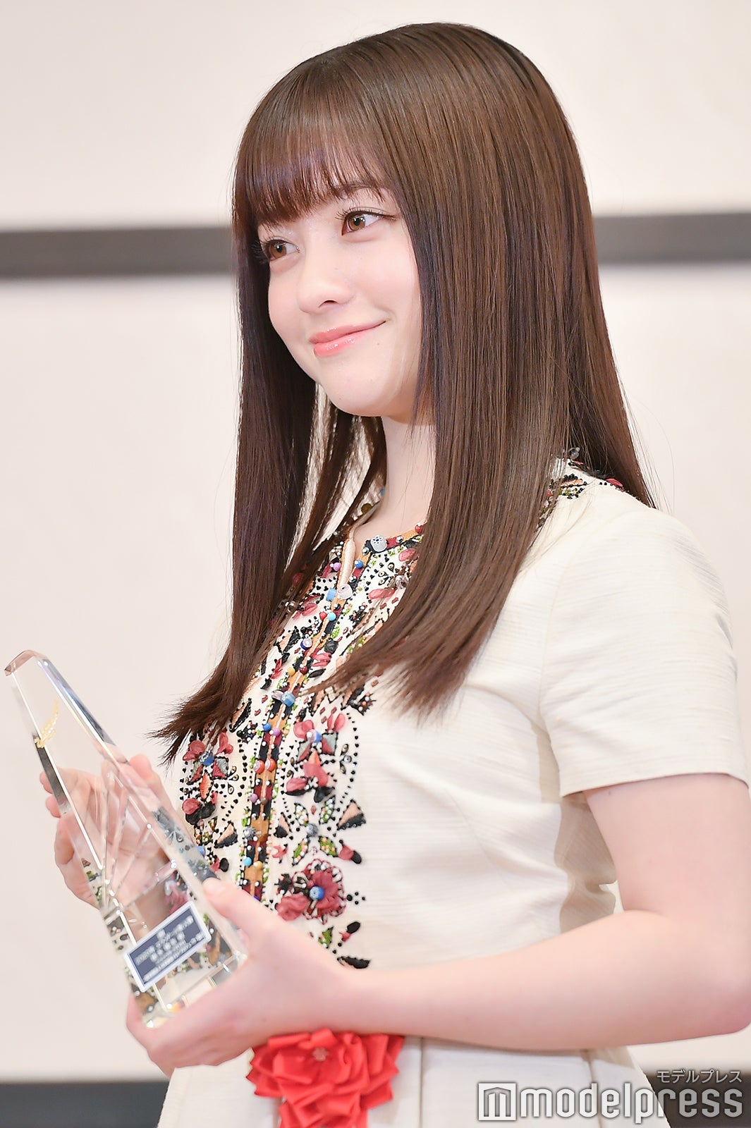 橋本環奈（C）モデルプレス