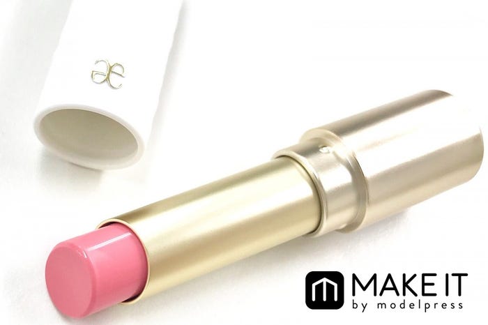 エレガンス クルーズ/ライブリー ルージュ/PK05/2,500円(税抜) (C)メイクイット