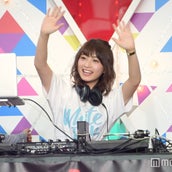 日本一かわいい女子高生 りこぴん Djとしてのコラボに歓声響き渡る モデルプレス