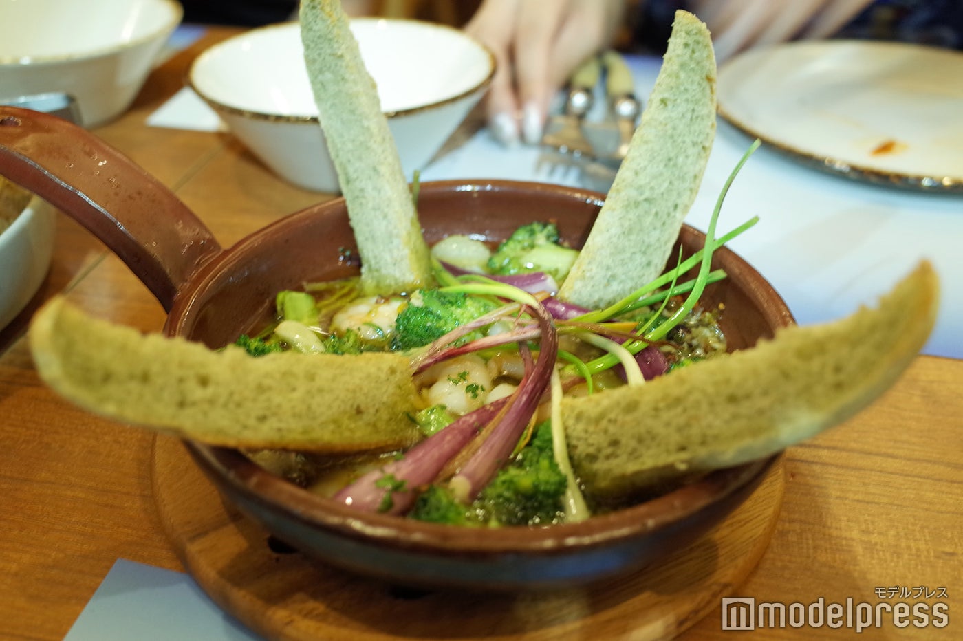 サントリーニ ホテル&ヴィラズ 宮古島(C)モデルプレス