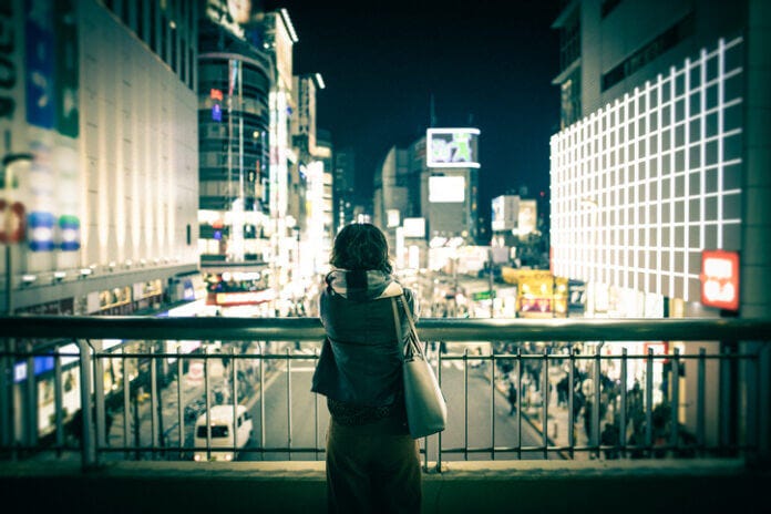 いつも1人の女性