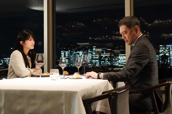 若月佑美、杉本哲太 「invert 城塚翡翠 倒叙集」最終話より(C)日本テレビ