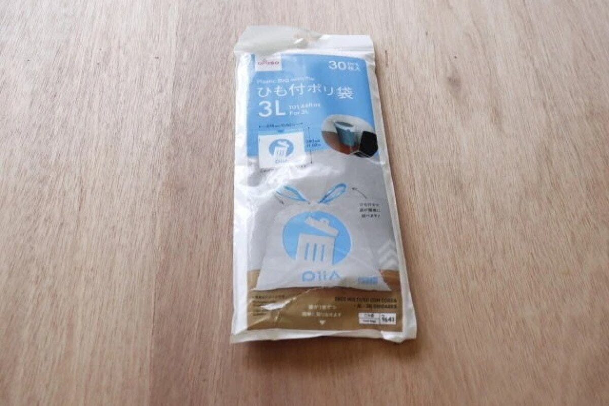 ダイソーのひも付きポリ袋3L用30枚入りパッケージ ダイソーのひも付きポリ袋3L用30枚入りパッケージ