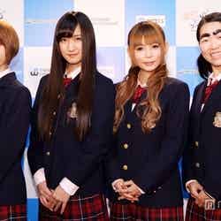 「ワタナベエンターテイメントカレッジ　オンラインワークショップ」発表会イベントに登場した（左から）SAORI、橋本楓、中川翔子、イモトアヤコ
