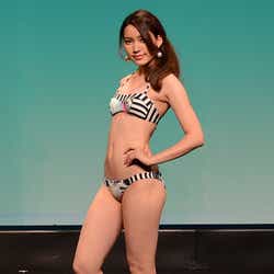 ビキニで美ボディ披露 日本の美女たちが一堂集結 14ミス アース ジャパン 写真特集 モデルプレス