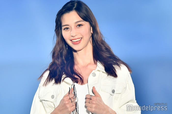 中条あやみ デコ出しヘアが可愛い 爽やか笑顔でファンの心掴む Tgc Shizuoka 19 モデルプレス 中条あやみ デコ出しヘアが可愛い 爽やか笑顔でファンの心掴む Tgc Shizuoka 19 モデルプレス