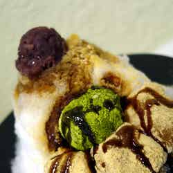 旬菜和菓子「吉家」黒糖黒蜜わらび(提供画像)