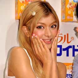 モデルプレス - ローラ、「笑っていいとも」新レギュラーに はやくもTwitterで爆弾発言!?