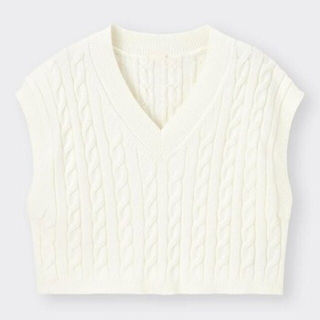 GU　トップス　値下げ