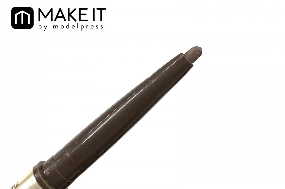 細くも太くも描ける楕円の芯 (C)メイクイット