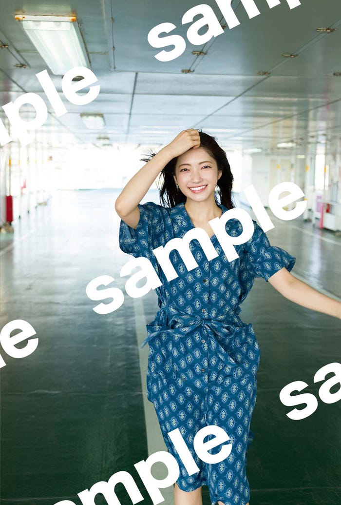 大園玲/丸善ジュンク堂書店限定特典ポストカード(撮影:Takeo Dec./光文社)