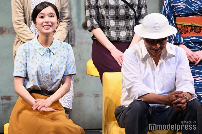 芳根京子、中井貴一(C)モデルプレス