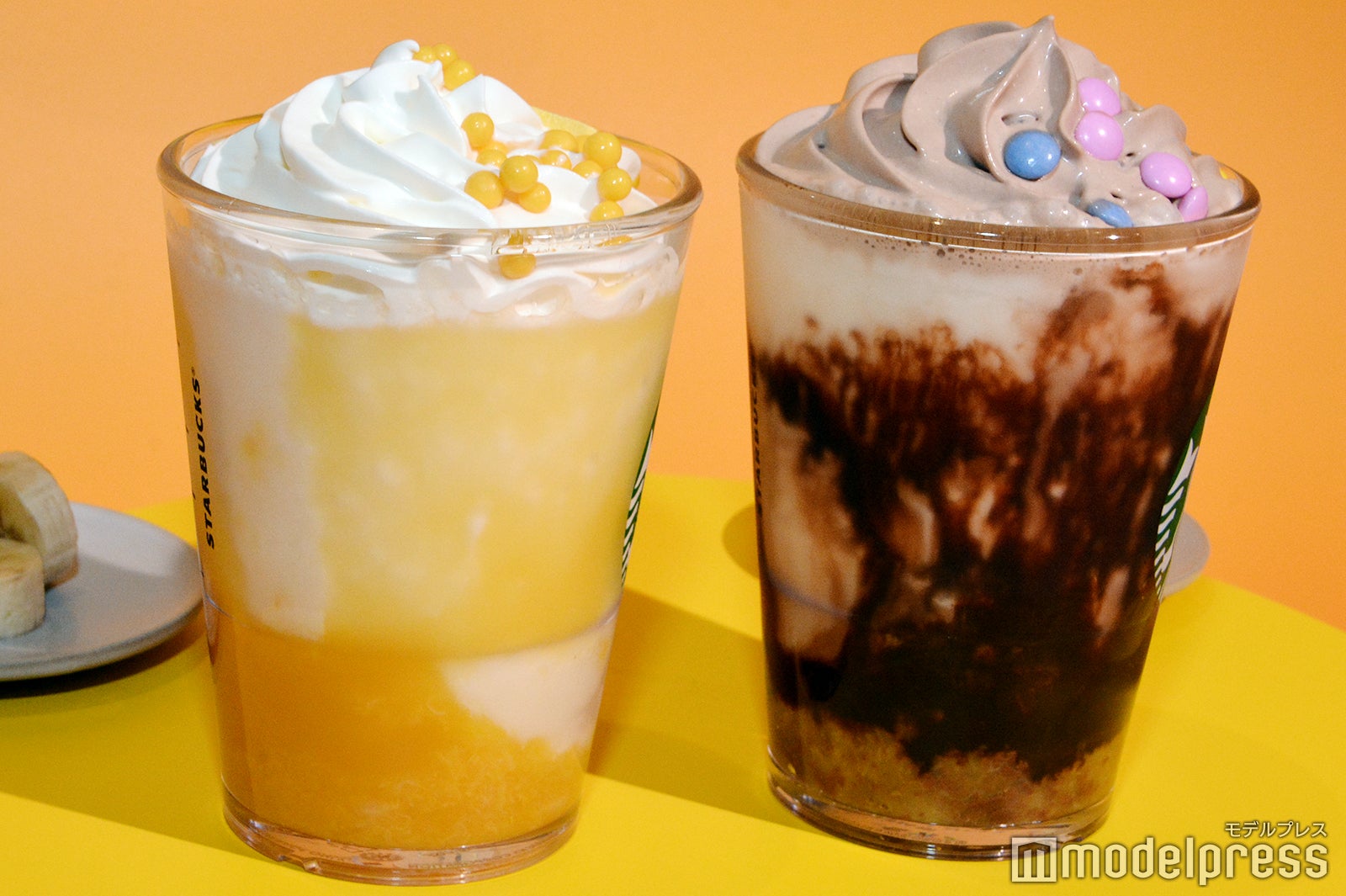 バナナナバナナ フラペチーノ、チョコバナナナバナナ フラペチーノ（C）モデルプレス