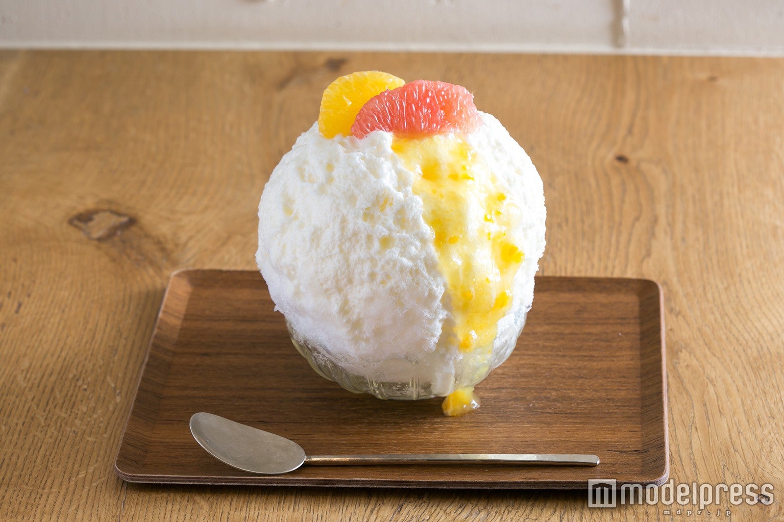 氷屋ぴぃす／柑橘系スイーツとレアチーズソースが絶妙な甘酸っぱさを醸しだす「柑橘レアチーズ」1,000円／（C）モデルプレス
