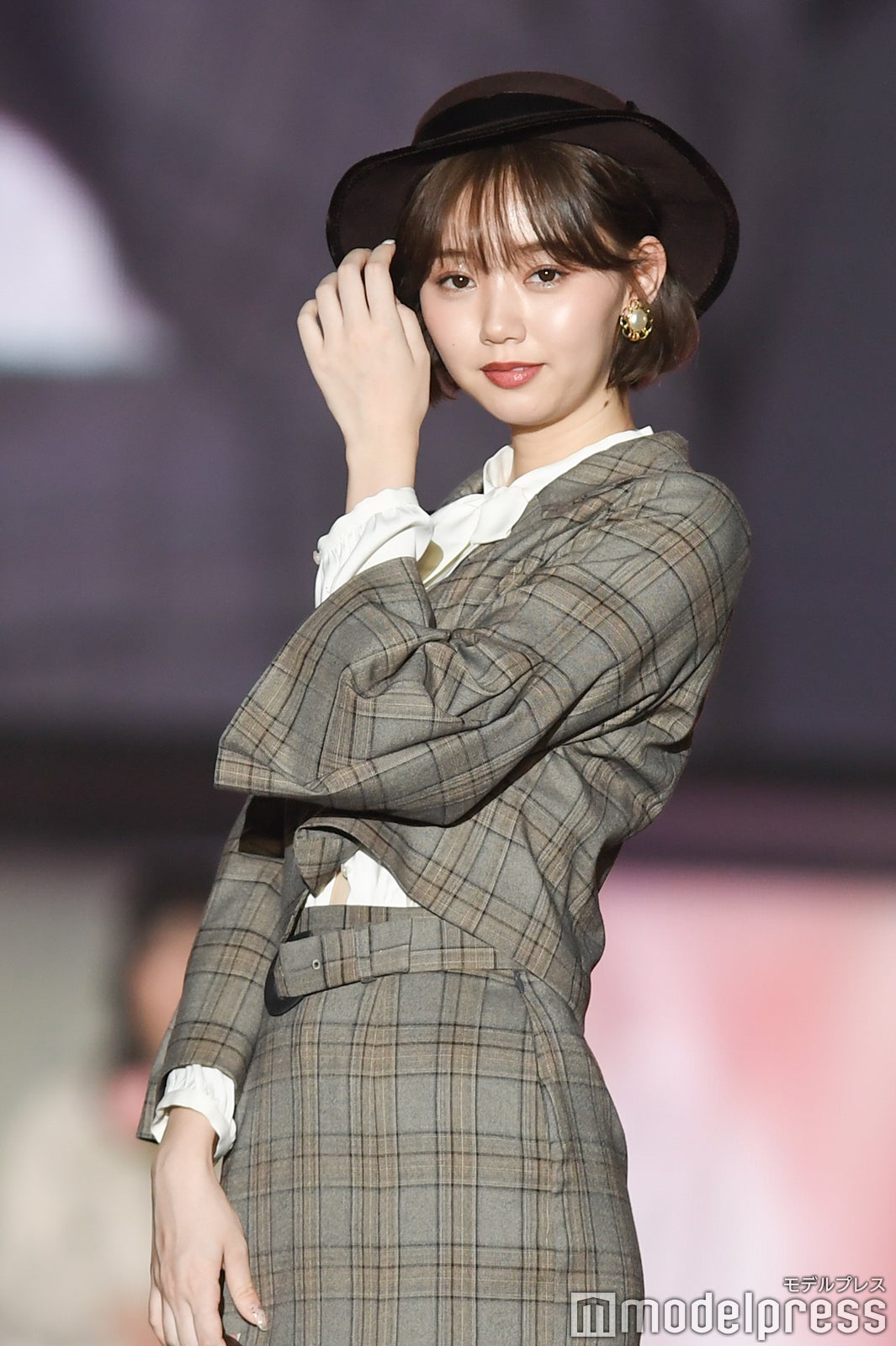 イメチェン前の江野沢愛美（C）モデルプレス