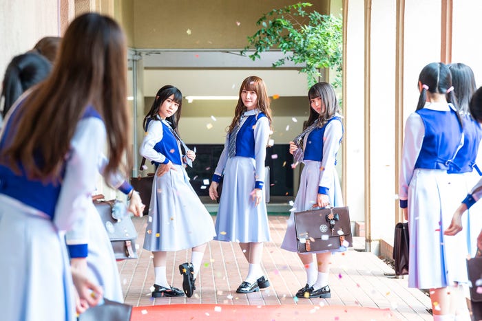 (左から)丹生明里、加藤史帆、潮紗理菜/「DASADA」第1話より(C)「DASADA」製作委員会