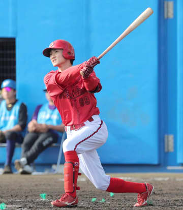 広島・現ドラ加入の辰見 本人も「びっくりしました」“プロ1号”！左翼守備でも魅せた 新井監督「びっくりしたよ」も称賛