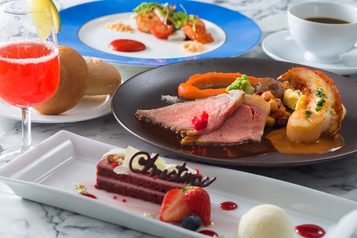 「ブルーバイユー・レストラン」シェフのおすすめコース(C)Disney