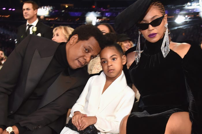 ジェイ・Z、ブルー・アイビーちゃん、ビヨンセ(写真:Getty Images)