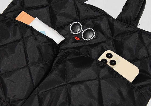 付録　ムック　宝島社　アジョリー　キルティングバッグ　フロントポケット　外ポケット　収納