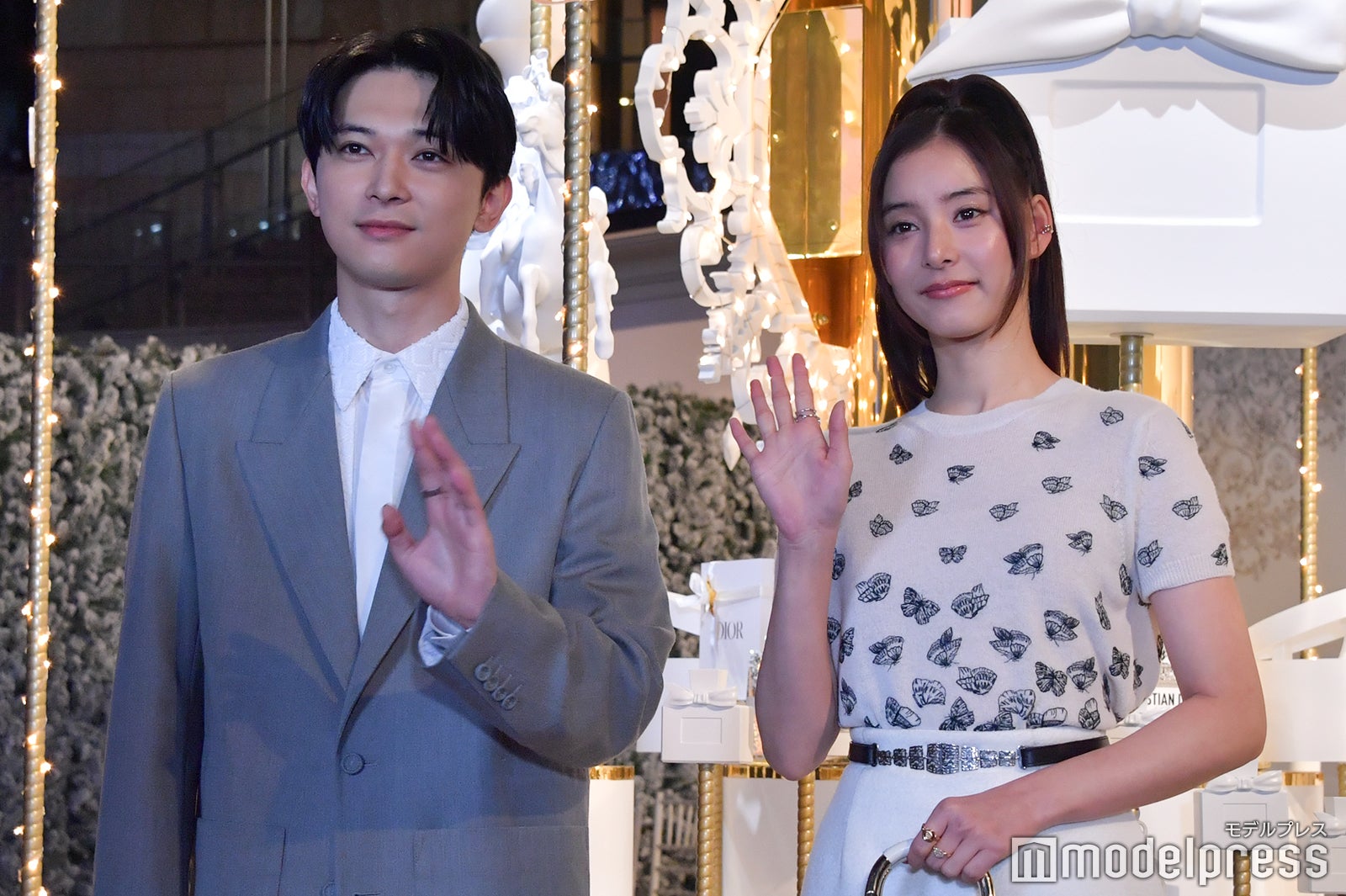 吉沢亮、新木優子（C）モデルプレス