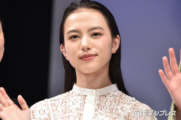 清原果耶、芸能界入りのきっかけ明かす「心臓飛び出るかと」憧れの人物との初対面回顧＜青春18×2 君へと続く道＞