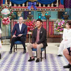（左から）久慈暁子、トム・ホーバス、松坂大輔、那須ほほみ、RED RICE（C）日本テレビ